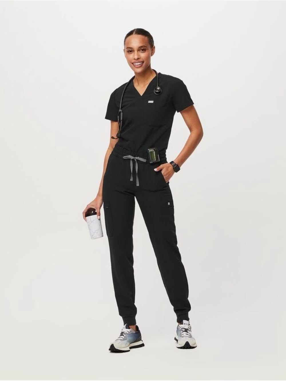FIGS Technical Collection Black Jogger Scrub Pants Women’s Medium